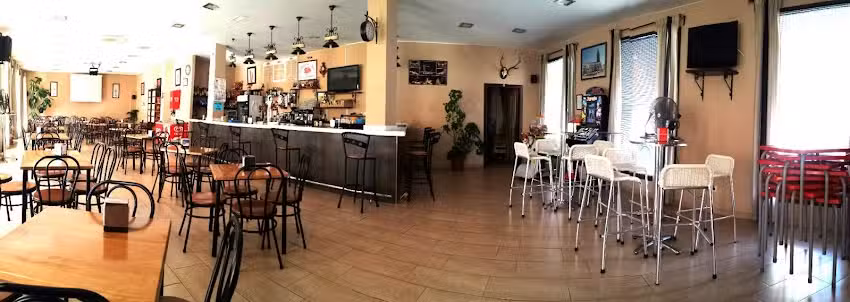 Bar Cafeter&iacute;a &laquo;GRANADA&raquo;
