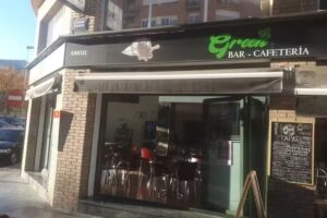 Bar Cafeter&iacute;a Green