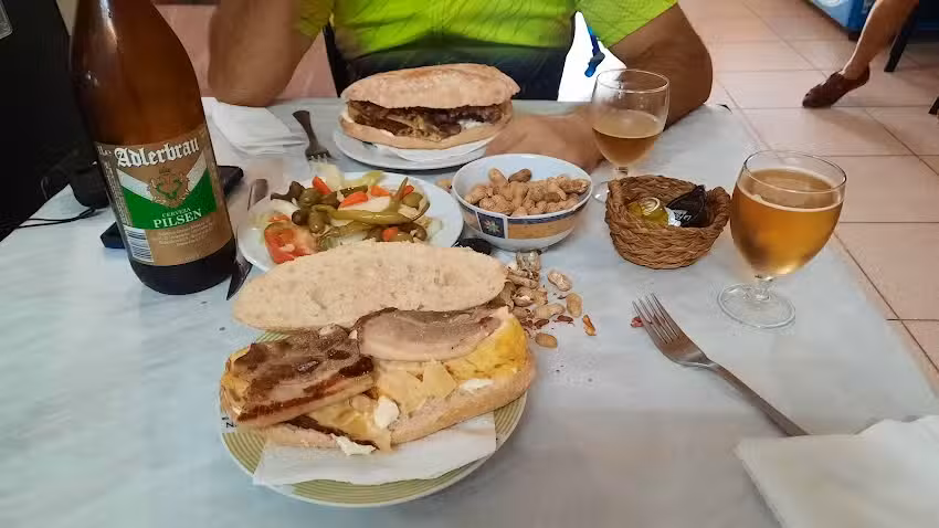 Bar Cafeteria Jaguar