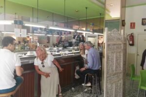 Bar Cafeter&iacute;a Jauja