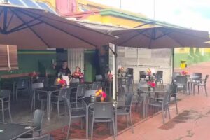 Bar &ndash; Cafeter&iacute;a &laquo;La Catedral del F&uacute;tbol &raquo; &ndash; Barrial &ndash; G&aacute;ldar