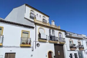 Bar-Cafetería » La CRUZ «