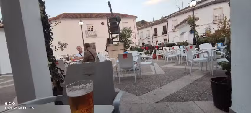 Bar Cafeteria La Farola