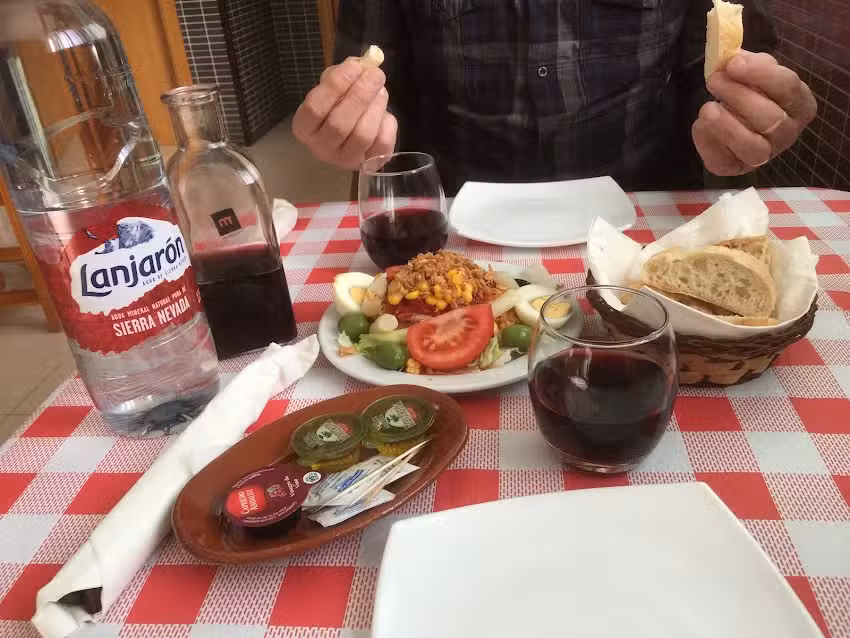 Bar cafeter&iacute;a La Font del Teix