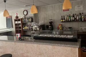 Bar cafeter&iacute;a la parada 8, 10550 aliseda C&aacute;ceres