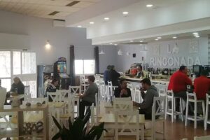 Bar Cafeter&iacute;a La Rinconada
