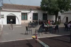 Bar-Cafeter&iacute;a Las Escuelas