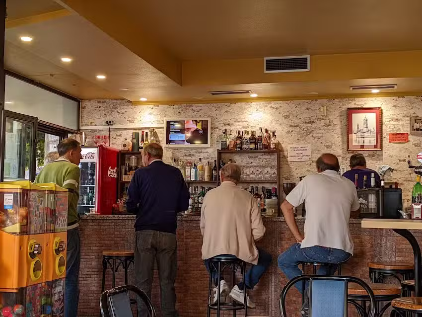 Bar Cafeter&iacute;a las Torres