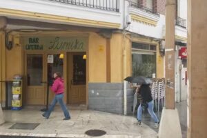 Bar – Cafetería LUMIKA Maya