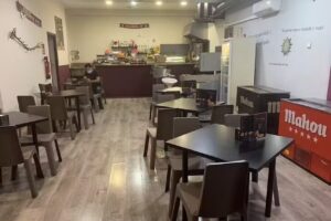 Bar Cafeter&iacute;a Mon D&otilde;rer Kebab