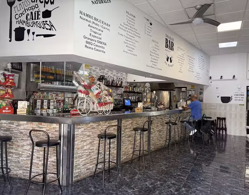 Bar Cafeter&iacute;a Ober&aacute;