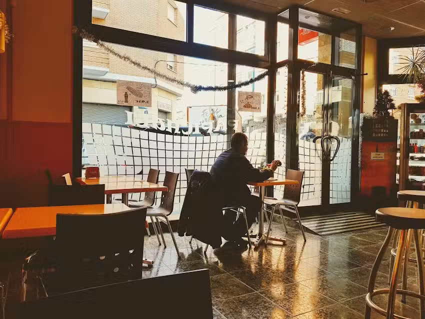 Bar Cafeter&iacute;a Papichuli