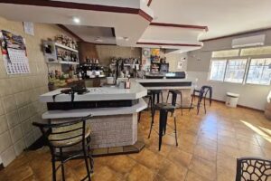 Bar Cafeter&iacute;a Pizarro