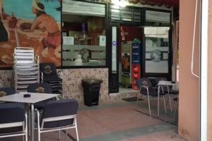 Bar Cafeter&iacute;a Plaza De Col&oacute;n