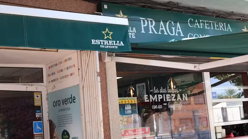 Bar cafeter&iacute;a Praga