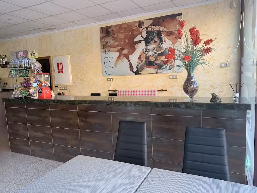 Bar &ndash; Cafeter&iacute;a Ra & Ro