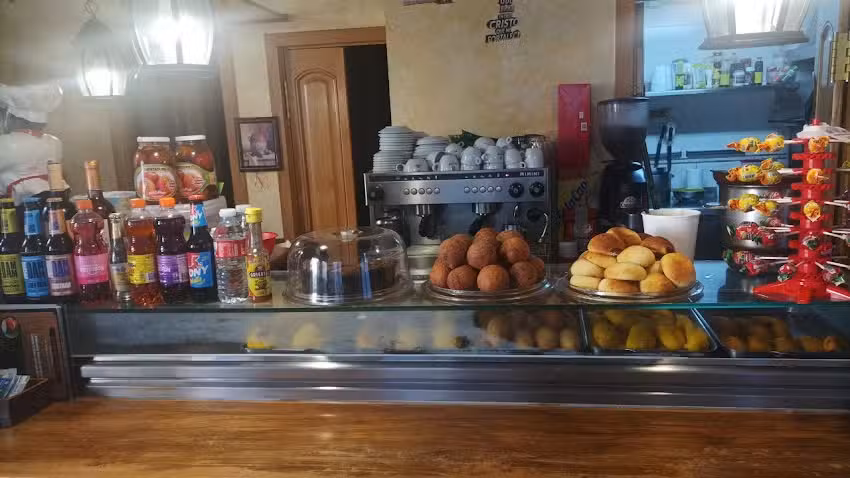 Bar Cafeter&iacute;a Sabor y Saz&oacute;n Pac&iacute;fico