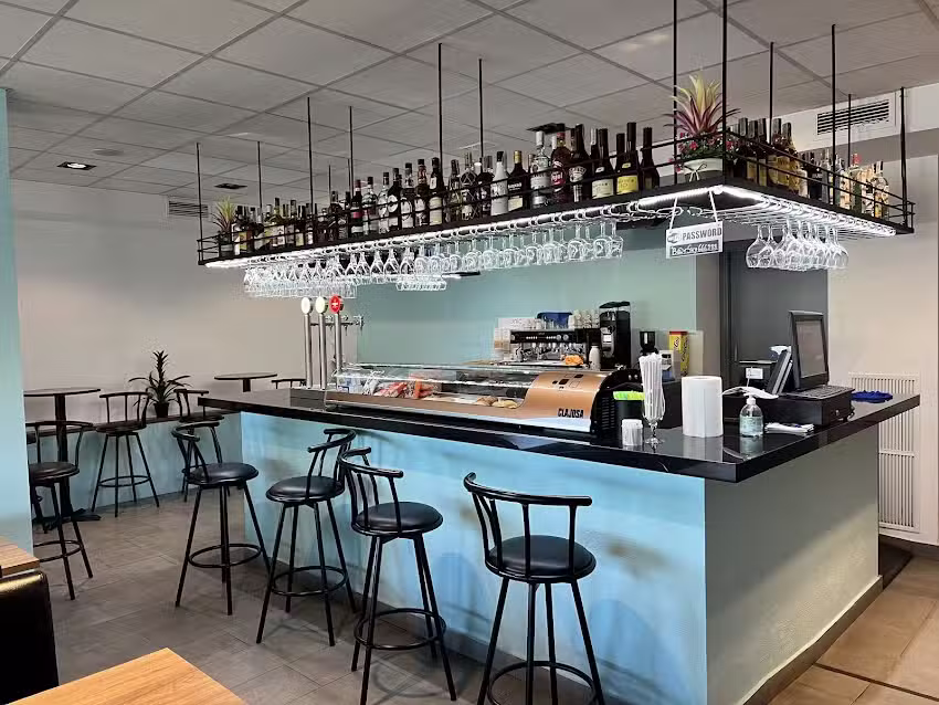 Bar Cafeteria SKY
