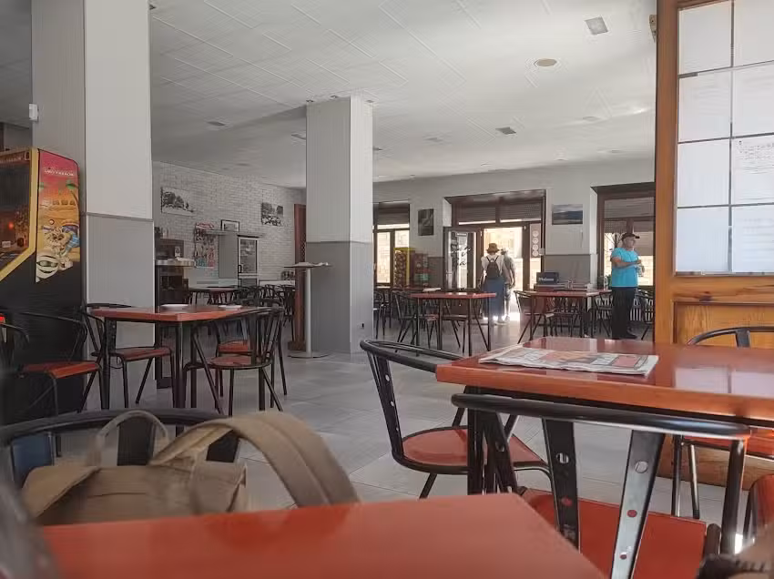 Bar cafeteria Sociedad