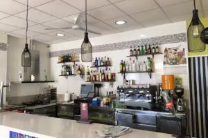 Bar Cafeter&iacute;a Vintage