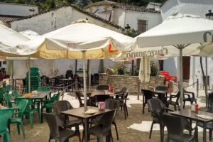 Bar Cafeter&iacute;a Zulema II