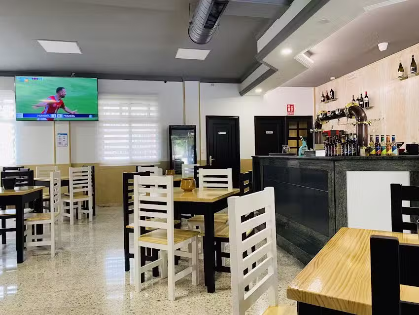 Bar Caim&aacute;n (Santiago de Compostela)