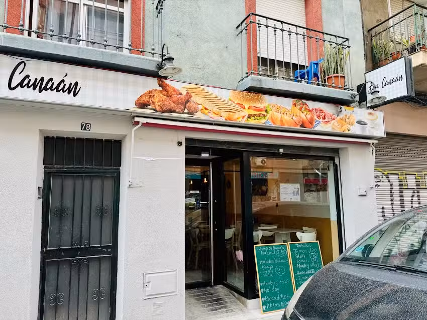 Bar Cana&aacute;n
