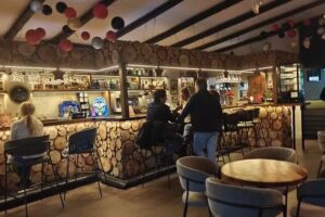 Bar &ndash; Ca&ntilde;averal Tapas