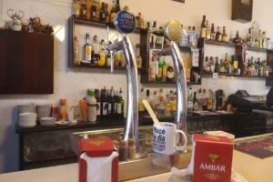 Bar Caoba