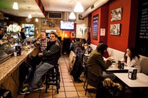 Bar Casa Arm&aacute;n