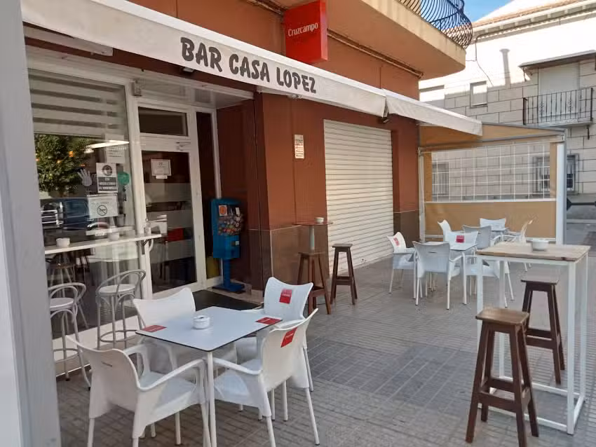 Bar Casa L&oacute;pez