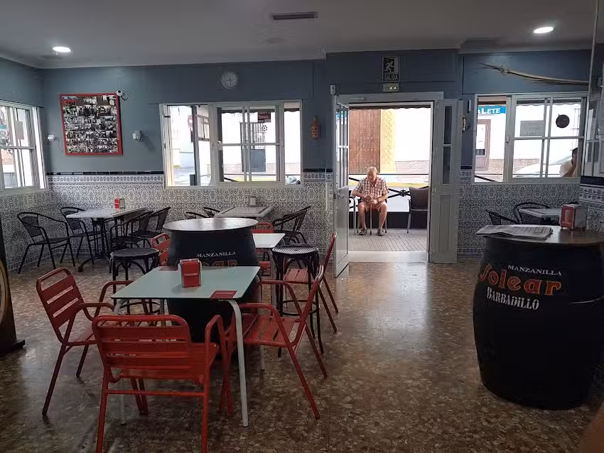 Bar Casa Paco Corrales