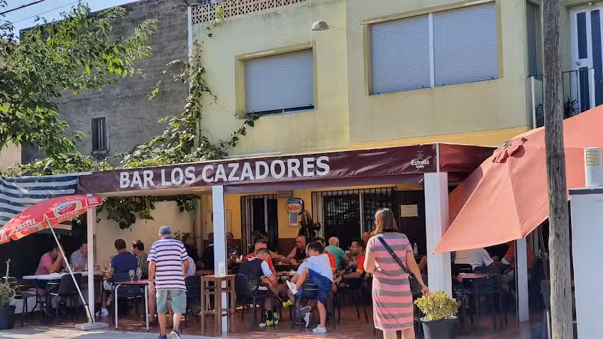 Bar Cazadores