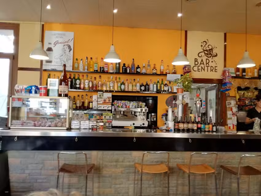 Bar Centre