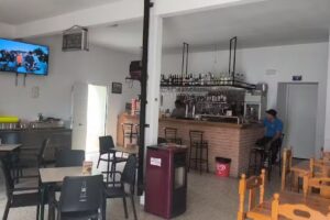 Bar / Centro social de G&aacute;rgoles de Arriba