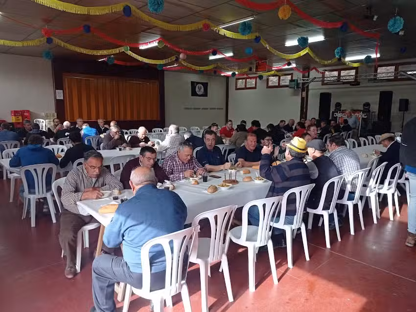 Bar Centro Social pe&ntilde;alba