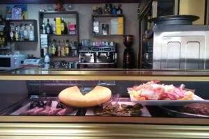 BAR-CERVECER&Iacute;A Fara&oacute;n.