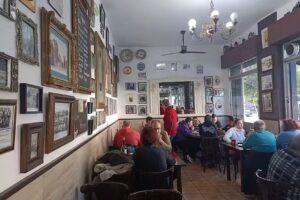 Bar Cervecer&iacute;a J&uacute;car