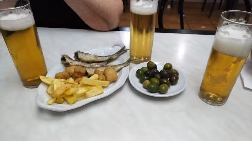 Bar Cervecer&iacute;a La Familia