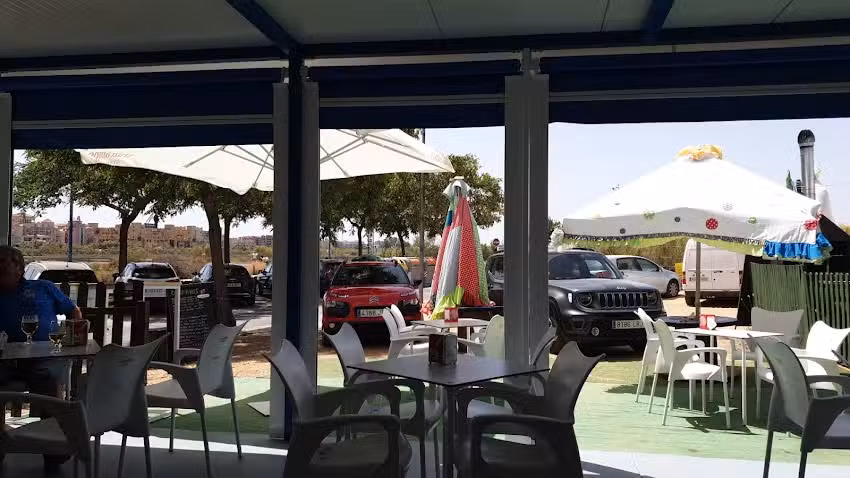 Bar Cervecer&iacute;a Los Marineros