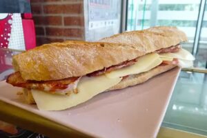 Bar Chocolater&iacute;a Fontarr&oacute;n