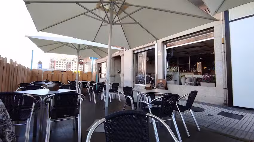 Bar C&oacute;ctel Caf&eacute; Mezclum