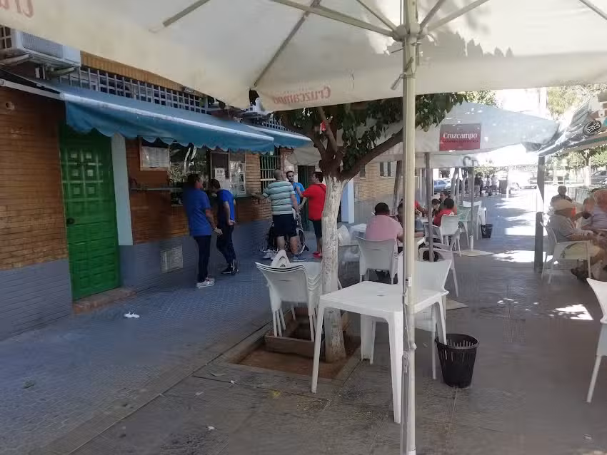 Bar Comunidad de Propietarios El Haular