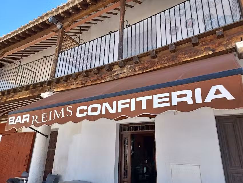 Bar Confiter&iacute;a Reims