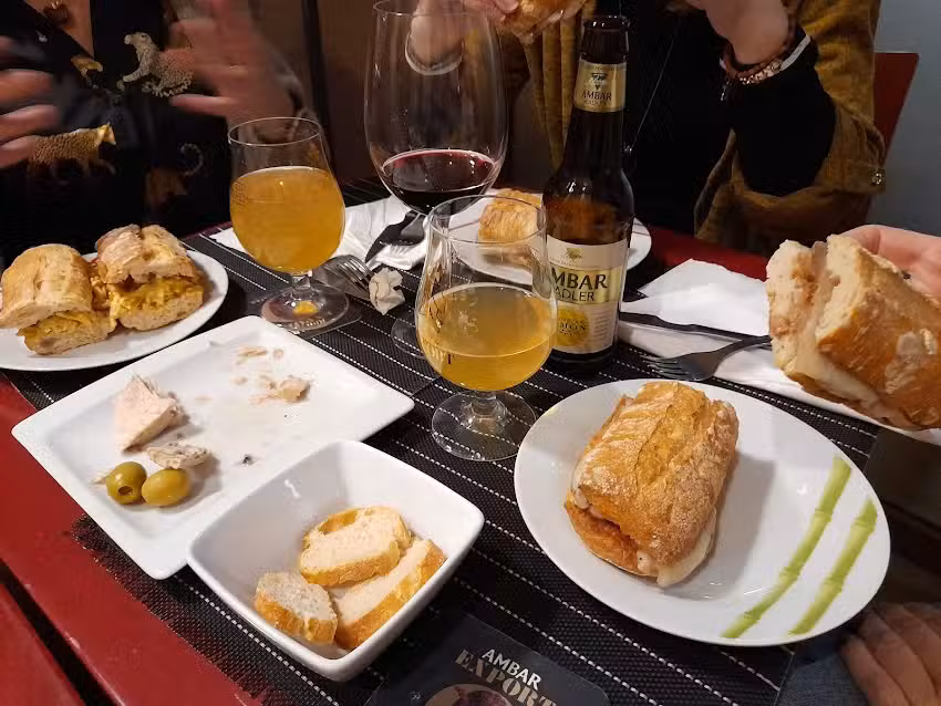 Bar Contempor&aacute;neo