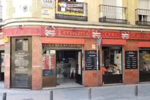 Bar Cruz &ndash; La Casa de las Navajas