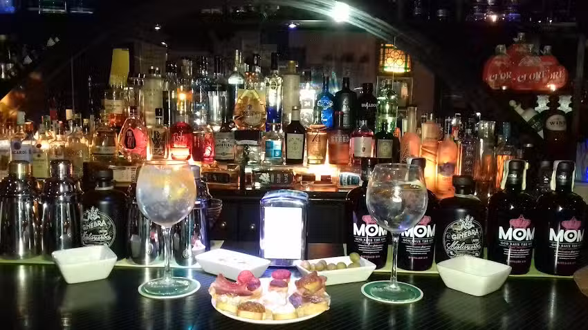Bar Cuadros