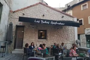 Bar Cu&eacute;llar Las Bolas