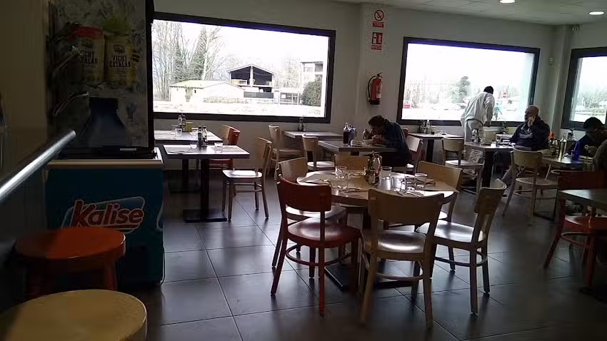 Bar Danfor