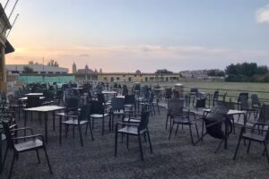 Bar de C&oacute;cteles del Campo de Tiro